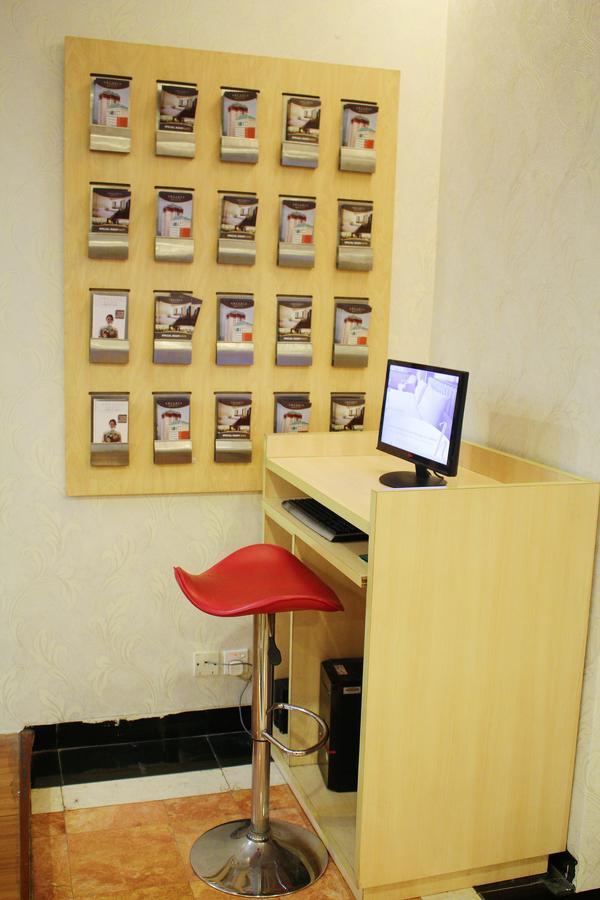 Horison Arcadia Mangga Dua Jacarta Exterior foto