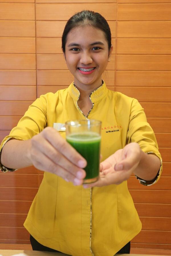 Horison Arcadia Mangga Dua Jacarta Exterior foto