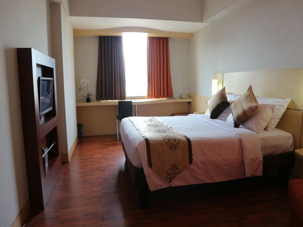 Horison Arcadia Mangga Dua Jacarta Exterior foto